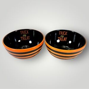 2 Small Halloween Bowls Cereal Trick or Treat 6” Stripes